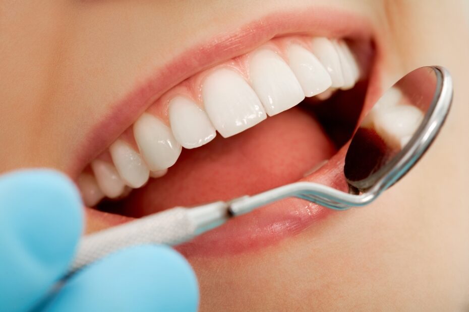 Prevent gum disease and tooth decay with flossing and regular dental checkups.