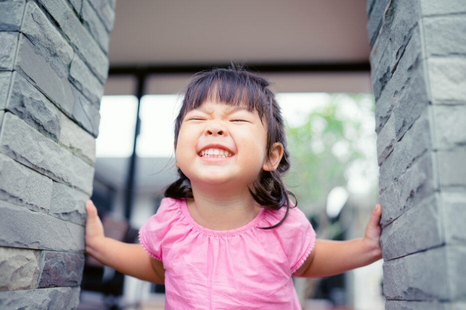 We have ideas about what beautiful teeth look like - but are they the same as in other countries?